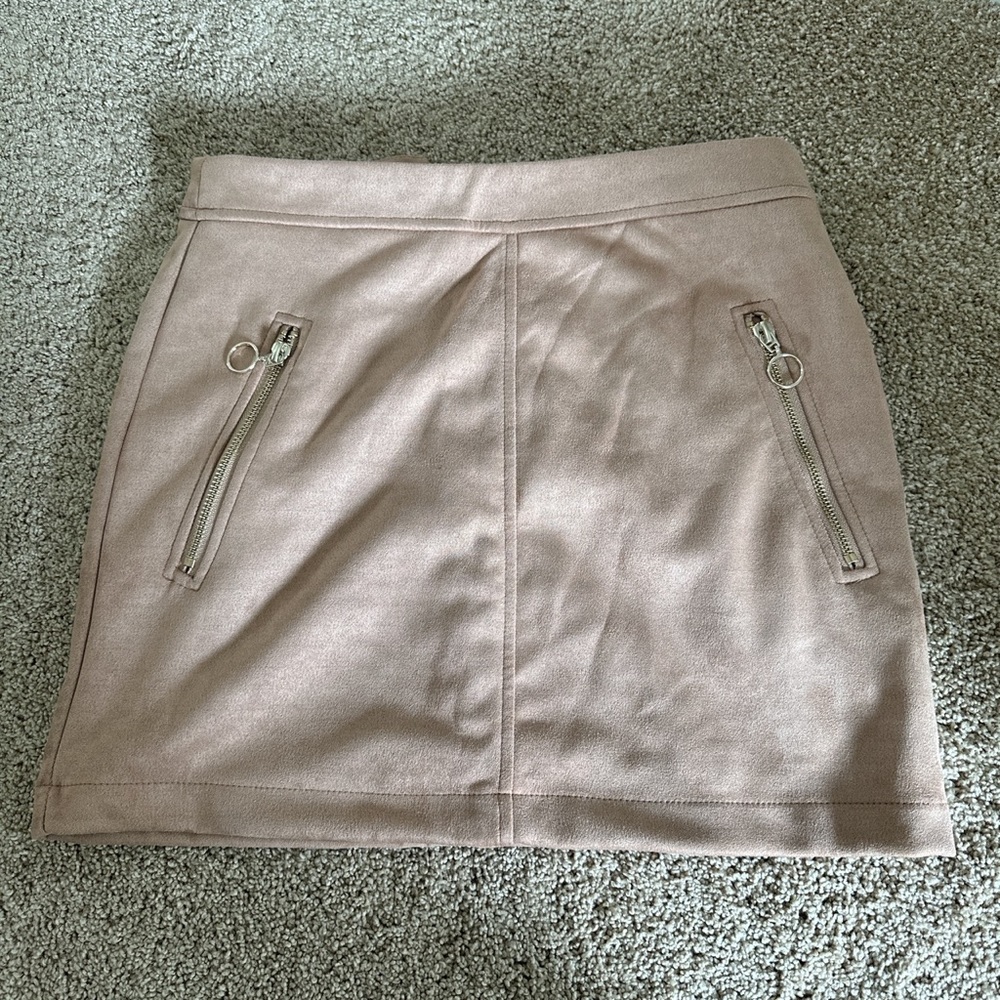 Brand new skirt